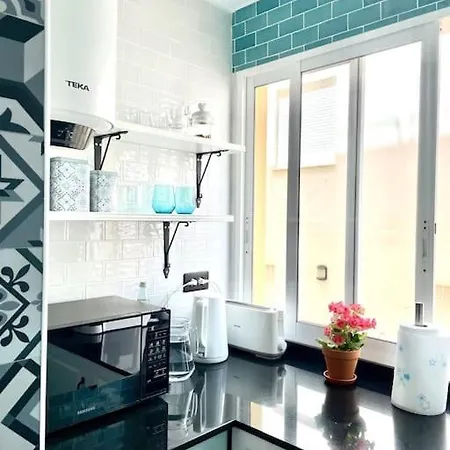 Apartment 3-bedroom With Terrace On Ground Floor Moncofar