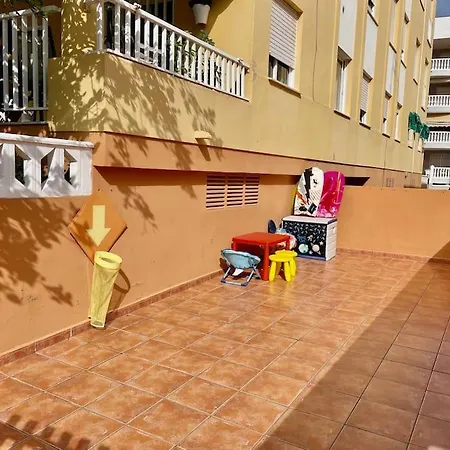 Apartment 3-bedroom With Terrace On Ground Floor